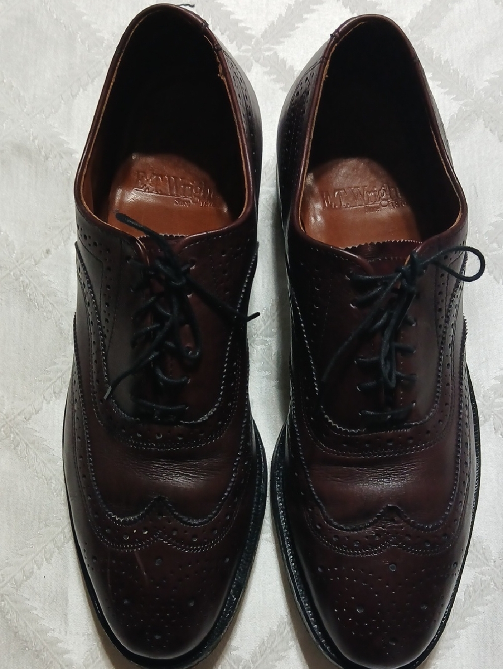E.T. Wright Burgundy Wingtip Lace Up Oxfords Dress Shoes Mens Size US 9.5 B